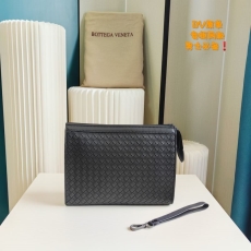 Mens Bottega Veneta Clutch Bags